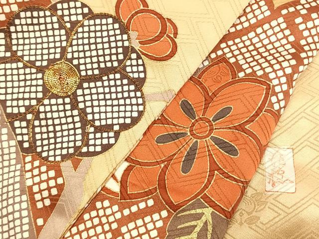 平和屋着物●十日町老舗ブランド　吉澤友禅　吾妻徳穂　振袖　駒刺繍　草花文　金彩　正絹　逸品　AABK7828fy