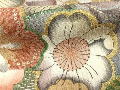 平和屋着物●豪華振袖　辻が花　舞蝶文　暈し染め　金彩　正絹　逸品　AABK7830fy