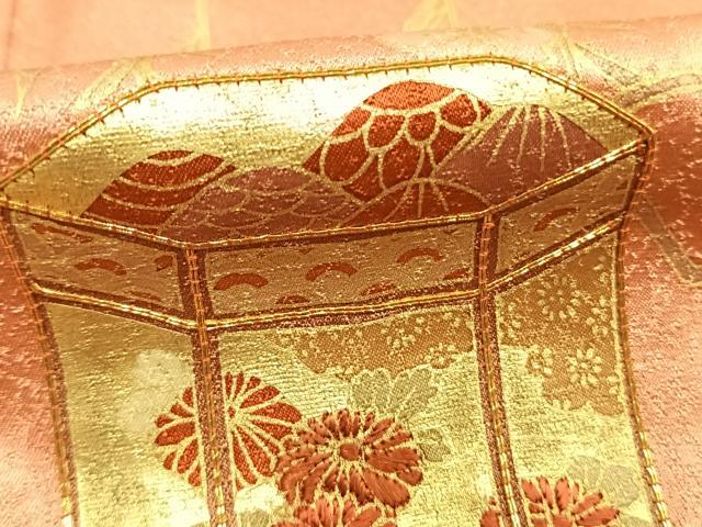平和屋着物●訪問着　駒刺繍　貝桶花文　暈し染め　金彩　やまと誂製　正絹　逸品　未使用　AABK7840fy