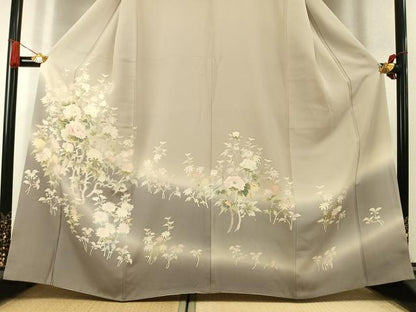 平和屋着物●訪問着　友禅　作家物　草花文　暈し染め　正絹　逸品　AABK7842fy