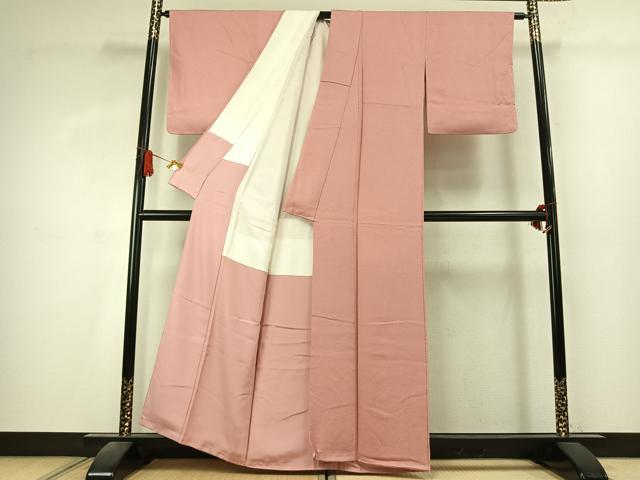 平和屋着物●上質な色無地　紋意匠　珊瑚色　正絹　逸品　未使用　AABK7854fy