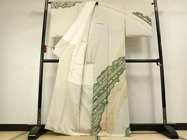 平和屋着物●十日町　名門　滝泰謹製　訪問着　絞り　草花文　金彩　正絹　逸品　AABK7876fy