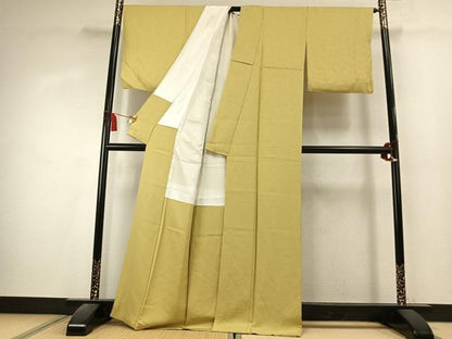 平和屋着物●上質な色無地　草花地紋　淡黄色　正絹　逸品　AABK7881fy