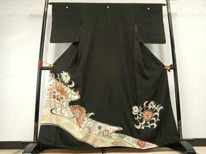 平和屋着物●アンティーク　大正ロマン　黒留袖　駒刺繍　更紗花文　金銀彩　正絹　逸品　AABK7889fy