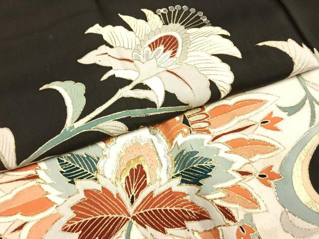 平和屋着物●アンティーク　大正ロマン　黒留袖　駒刺繍　更紗花文　金銀彩　正絹　逸品　AABK7889fy