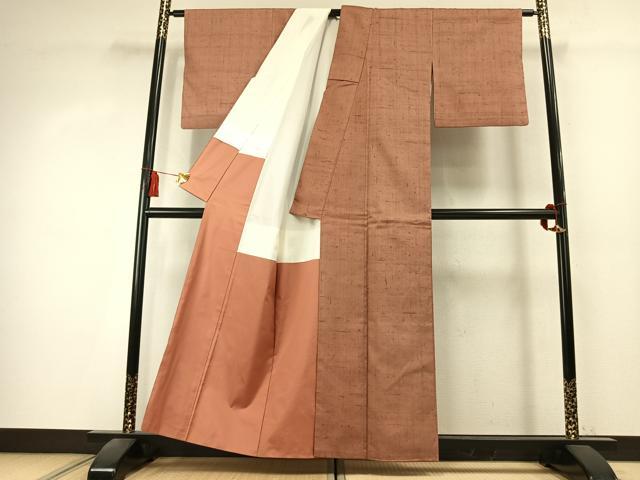 平和屋着物●後藤文夫　紬　色無地　ときがら茶色　正絹　逸品　AABK7894fy
