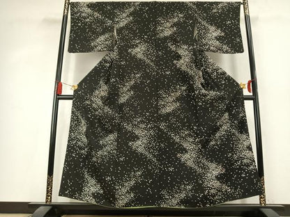 平和屋着物●上質な小紋　舞桜文　黒地　正絹　逸品　AABK7922fy