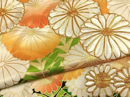 平和屋着物●豪華振袖　駒刺繍　草花文　金彩　正絹　逸品　AABK7929fy