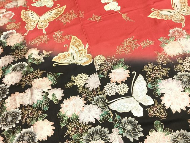 平和屋着物●豪華振袖　花蝶文　暈し染め　金銀彩　正絹　逸品　AABK7932fy