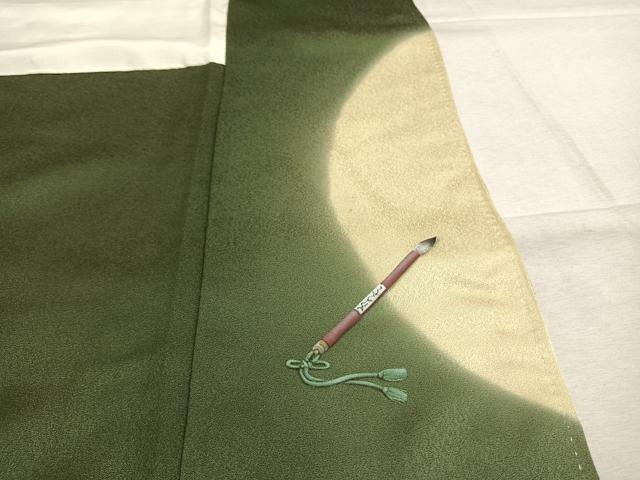 平和屋着物●立体友禅作家　涌波紅彩　訪問着　手描き　風景花冊子文　暈し染め　金糸　正絹　逸品　AABK7954fy