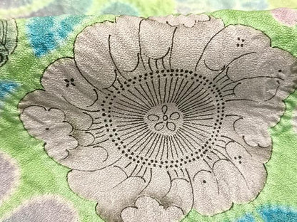 平和屋着物●豪華振袖　作家物　絞り　辻が花　暈し染め　金通し地　正絹　逸品　AABK7963fy