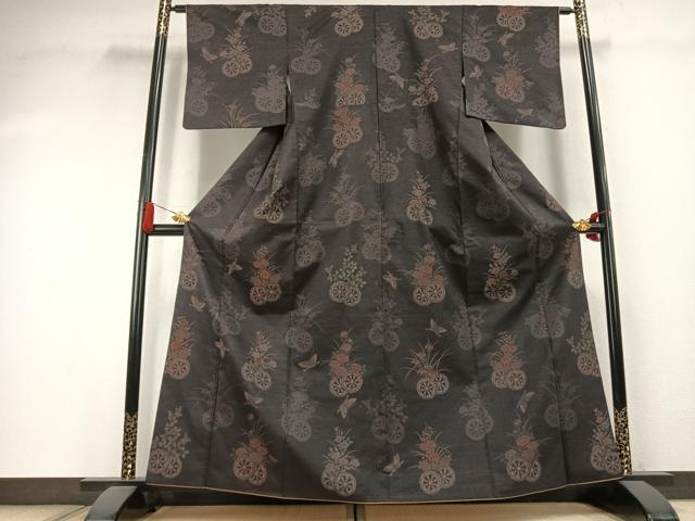 平和屋着物●訪問着　紬地　刺繍　花蝶文　正絹　逸品　AABK7966fy