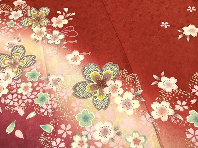 平和屋着物●豪華振袖　舞桜文　暈し染め　金彩　京都きもの友禅扱い　正絹　逸品　AABK7986fy