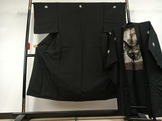 平和屋着物●男性　黒紋付　羽織セット　正絹　逸品　AABK7988fy