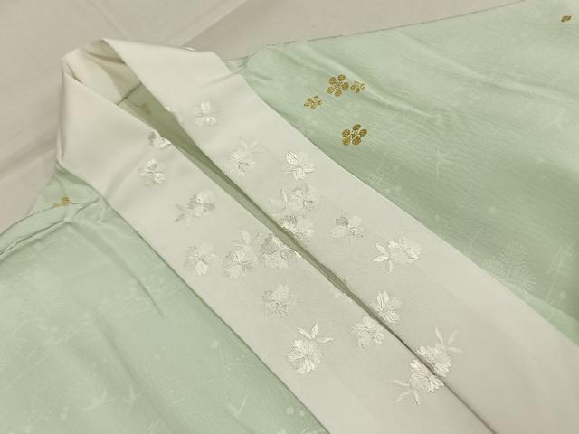 平和屋着物●長襦袢　無双仕立て　舞花文　金彩　半衿刺繍　正絹　逸品　AABK8010fy