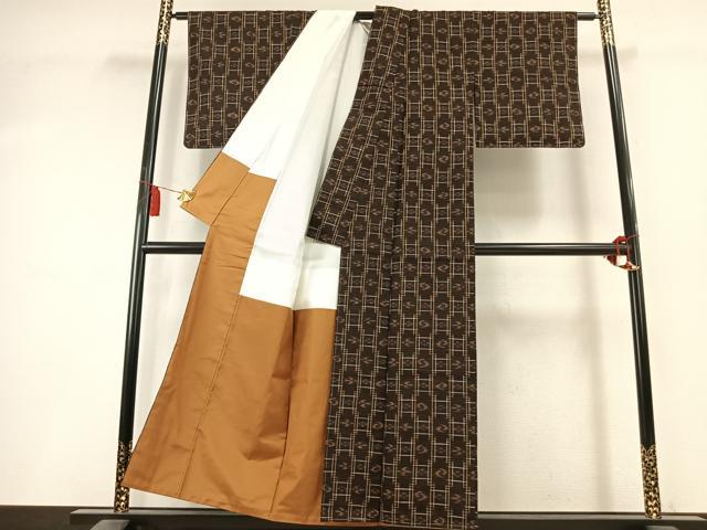 平和屋着物●国指定重要無形文化財　本場久米島紬　手織　正絹　逸品　未使用　AABK8014fy