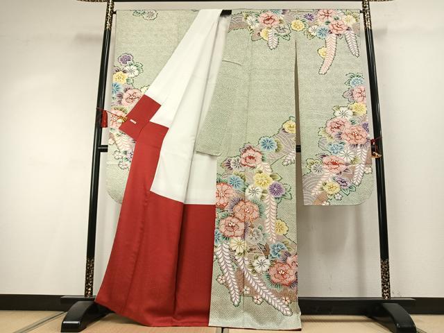平和屋着物●豪華振袖　駒刺繍　草花文　金彩　正絹　逸品　AABK8024fy