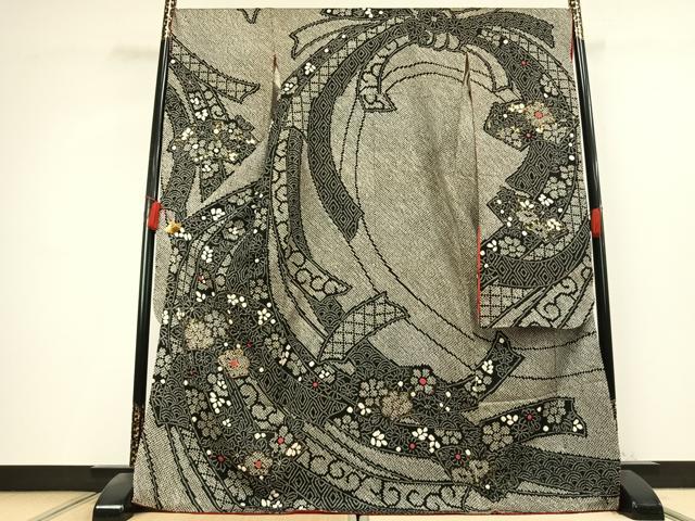 平和屋着物●豪華振袖　総絞り　駒刺繍　舞花文　黒地　金彩　正絹　逸品　AABK8062fy