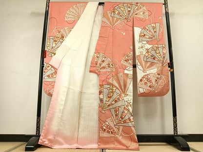 平和屋着物●十日町老舗ブランド　吉澤友禅　吾妻徳穂　振袖　駒刺繍　扇面花蝶文　金彩　正絹　逸品　AABK8065fy