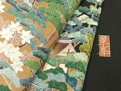 平和屋着物●豪華黒留袖　作家物　総刺繍　風景花文　正絹　逸品　AABK8093fy
