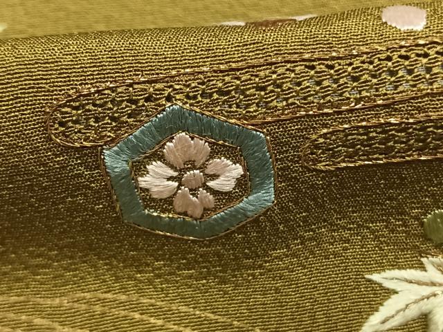 平和屋着物●訪問着　総刺繍　松　梅　宝尽くし文様　金糸　正絹　逸品　AABK8098fy