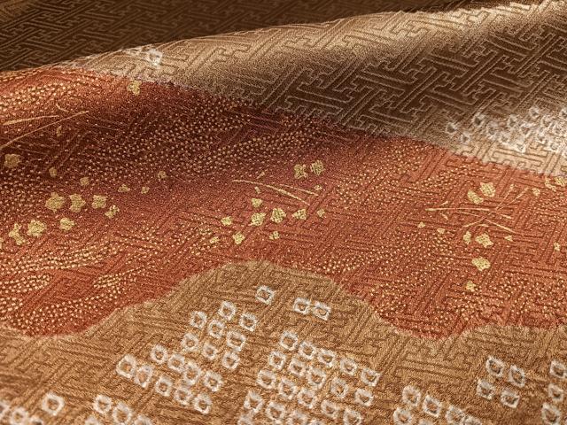 平和屋着物●訪問着　絞り　駒刺繍　雪輪草花文　金彩　正絹　逸品　AABK8130ph