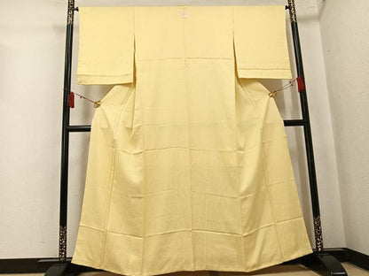 平和屋着物●上質な色無地　紋意匠　砥粉色　やまと誂製　正絹　逸品　AABK8135ph