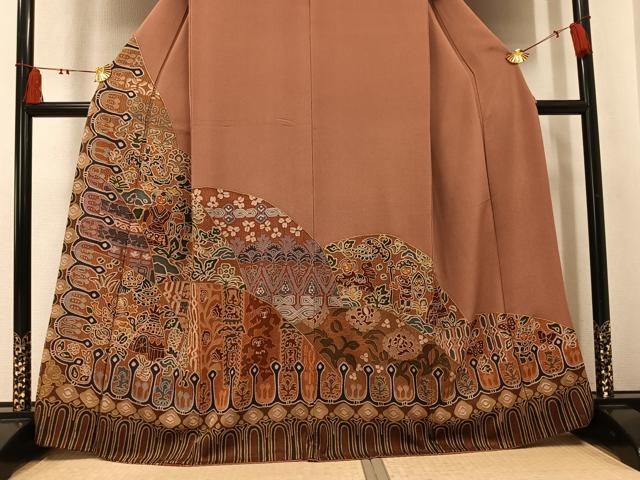 平和屋着物●訪問着　総刺繍　中国三大刺繍　汕頭刺繍　スワトウ刺繍　人物壁画文様　金糸　鬼しぼ縮緬　正絹　逸品　AABK8139ph
