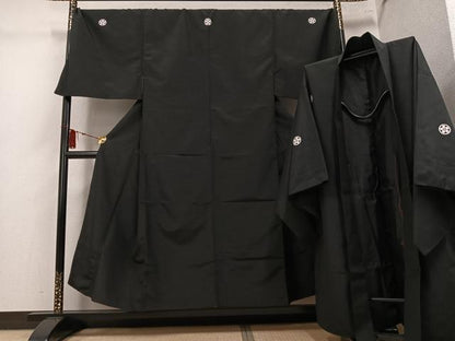 平和屋着物●男性　黒紋付　羽織セット　キングサイズ　洗える着物　AABK8150ph