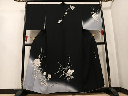 平和屋着物●訪問着　作家物　高田昭　草花文　暈し染め　黒地　正絹　逸品　AABK8179ph