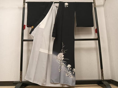 平和屋着物●訪問着　作家物　高田昭　草花文　暈し染め　黒地　正絹　逸品　AABK8179ph