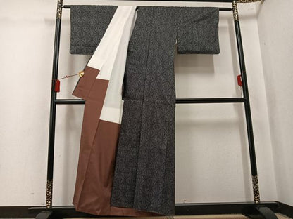 平和屋着物●本場大島紬　7マルキ　麻の葉文様　正絹　逸品　AABK8181ph