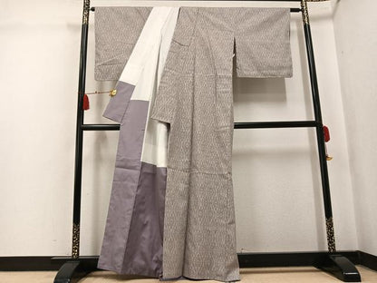 平和屋着物●本場結城紬　重要無形文化財　100亀甲　立涌花文　未使用　正絹　逸品　AABK8187ph