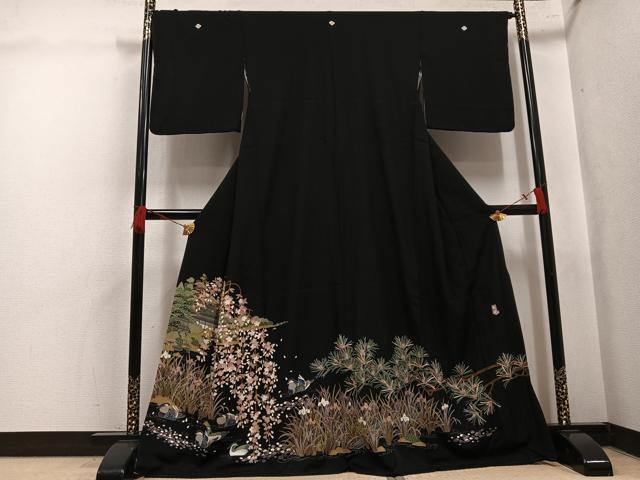 平和屋着物●豪華黒留袖　友禅　作家物　鴛鴦風景草花文　正絹　逸品　AABK8241ph