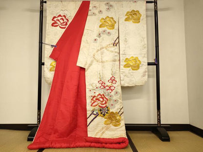 平和屋本店●色打掛　和装　婚礼　結婚式　花嫁　神社挙式　駒刺繍　花車枝梅文　金銀糸　逸品　AABK8282fw