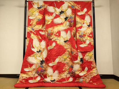 平和屋本店●色打掛 和装 婚礼 結婚式 花嫁 神社挙式 唐織 飛鶴花車文 金銀糸 逸品 AABK8283fw
