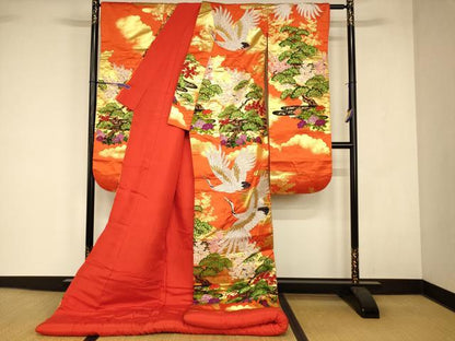 平和屋本店●色打掛 和装 婚礼 結婚式 花嫁 神社挙式 唐織 飛鶴梅松文 金銀糸 逸品 AABK8286fw