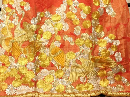 平和屋本店●色打掛　和装　婚礼　結婚式　花嫁　神社挙式　駒刺繍　群れ鶴舞花文　金銀糸　逸品　AABK8293fw