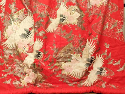 平和屋本店●色打掛 和装 婚礼 結婚式 花嫁 神社挙式 手描き 刺繍 飛鶴草花扇子文 金糸 金彩 ラインストーン 逸品 AABK8295fw