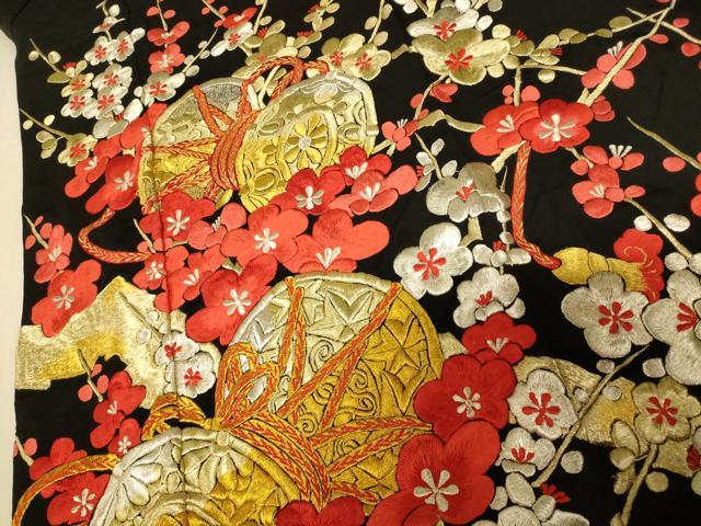 平和屋本店●お引きずり・お引き摺り・引き振袖 和装 結婚式 舞妓 芸妓 芸者 衣装 総刺繍 枝梅花鼓文 黒地 金銀糸 逸品 AABK8301fw
