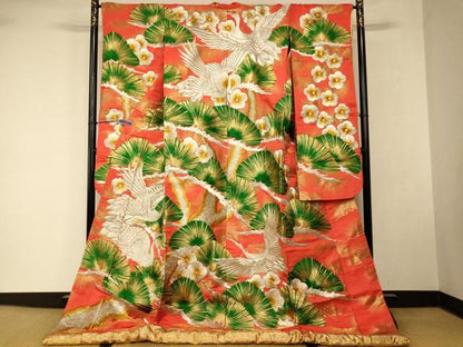 平和屋本店●色打掛　和装　婚礼　結婚式　花嫁　神社挙式　総刺繍　飛鶴梅松文　金銀糸　逸品　AABK8304fw
