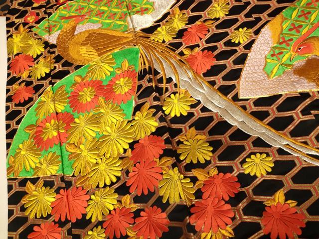 平和屋本店●色打掛 和装 婚礼 結婚式 花嫁 神社挙式 駒刺繍 地紙草花雉文 黒地 金銀糸 逸品 AABK8305fw