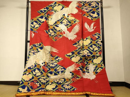 平和屋本店●色打掛　和装　婚礼　結婚式　花嫁　神社挙式　駒刺繍　飛鶴松竹梅天井文　金銀彩　銀糸　逸品　AABK8307fw