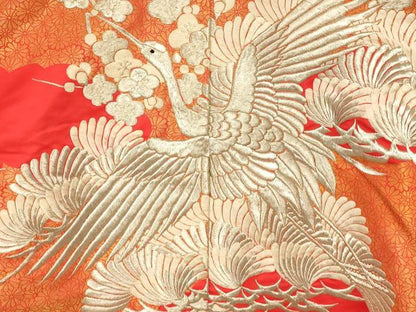 平和屋本店●色打掛　和装　婚礼　結婚式　花嫁　神社挙式　総刺繍　飛鶴梅松文　金銀糸　逸品　AABK8309fw