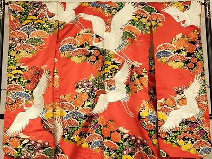 平和屋本店●色打掛　和装　婚礼　結婚式　花嫁　神社挙式　唐織　飛鶴草花文　金銀糸　逸品　AABK8323fw
