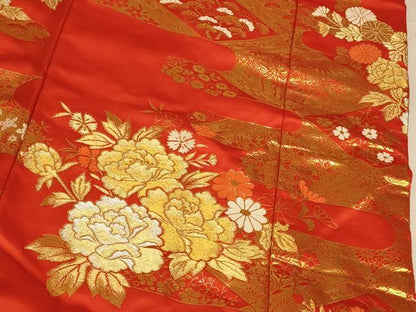 平和屋本店●色打掛　和装　婚礼　結婚式　花嫁　神社挙式　刺繍　飛鶴松竹梅天井文　金糸　逸品　AABK8327fw