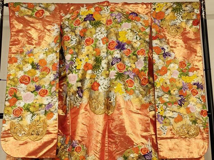 平和屋本店●色打掛　和装　婚礼　結婚式　花嫁　神社挙式　飛鶴花車文　金銀糸　金銀彩　逸品　AABK8328fw