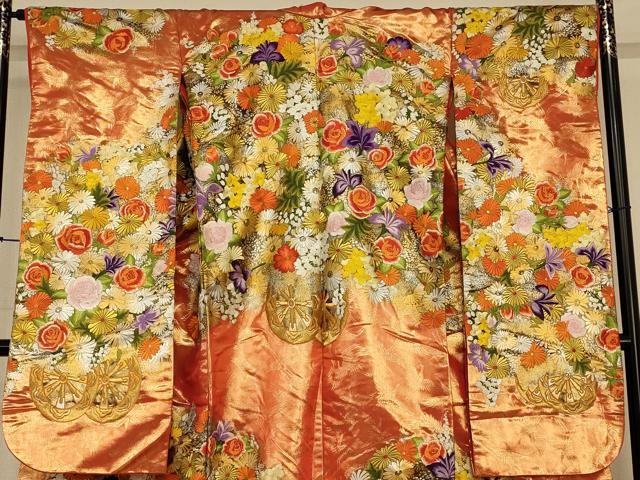 平和屋本店●色打掛　和装　婚礼　結婚式　花嫁　神社挙式　飛鶴花車文　金銀糸　金銀彩　逸品　AABK8328fw