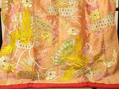 平和屋本店●色打掛　和装　婚礼　結婚式　花嫁　神社挙式　総刺繍　飛鶴枝花扇子文　金銀糸　逸品　AABK8343fw