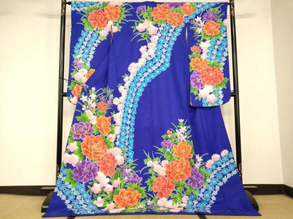 平和屋本店●お引きずり・お引き摺り・引き振袖　和装　結婚式　舞妓　芸妓　芸者　衣装　駒刺繍　草花文　AABK8357fw